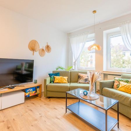 Stay Awesome - Urban Jungle Apartment in Wilhelmshöhe Kassel Exterior foto